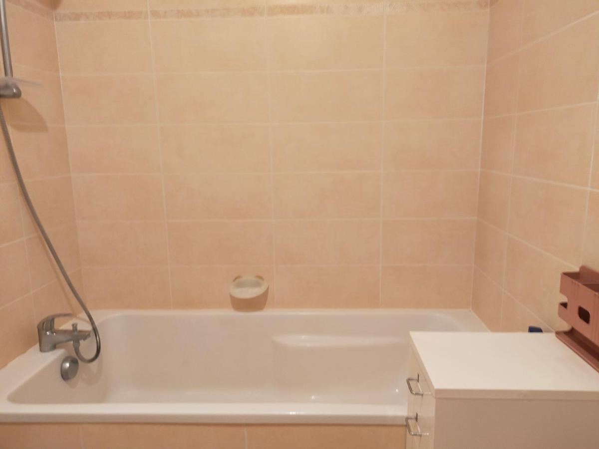 chambre privée Annemasse Extérieur photo